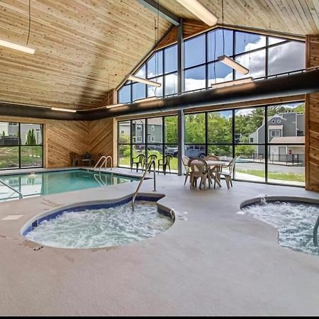 New- Lovely 2-Bdr2Bath Gatlinburg Condo With Resort Indoor Pool Hot Tub Wi-Fi, Great Location מראה חיצוני תמונה