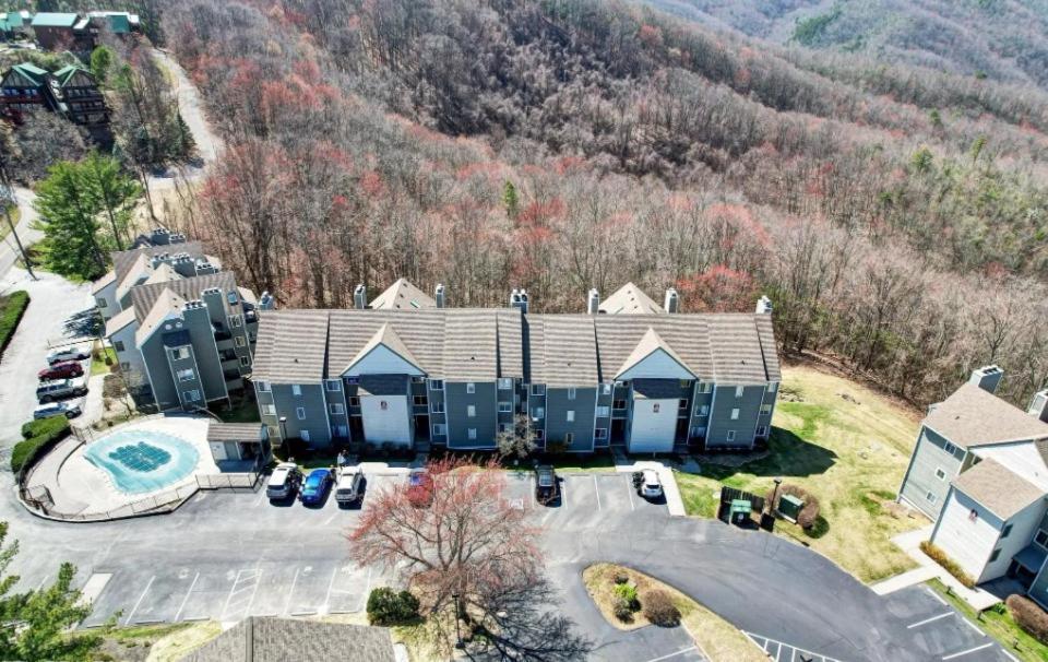 New- Lovely 2-Bdr2Bath Gatlinburg Condo With Resort Indoor Pool Hot Tub Wi-Fi, Great Location מראה חיצוני תמונה