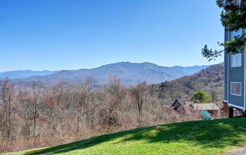 New- Lovely 2-Bdr2Bath Gatlinburg Condo With Resort Indoor Pool Hot Tub Wi-Fi, Great Location מראה חיצוני תמונה